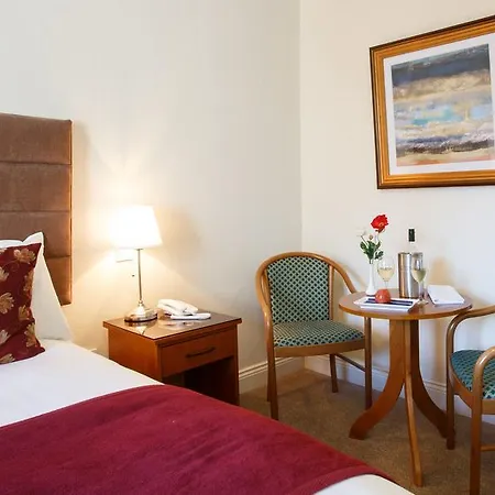 The Hotel 3*