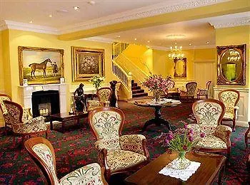 Hotel The